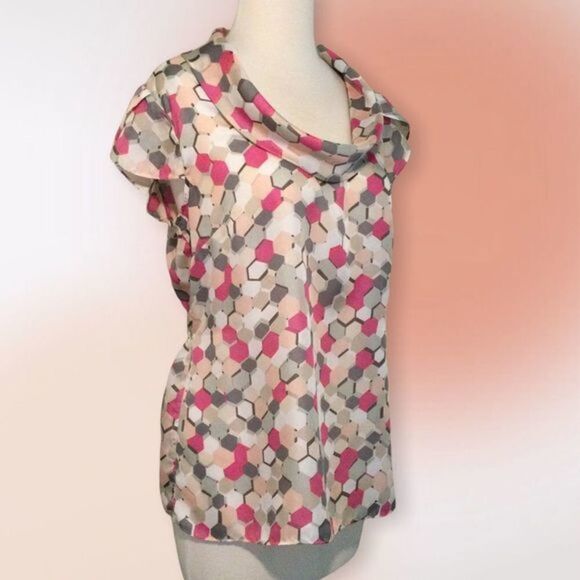 Banana Republic Semi Sheer Geo Print Pullover Top Med - Picture 2 of 10
